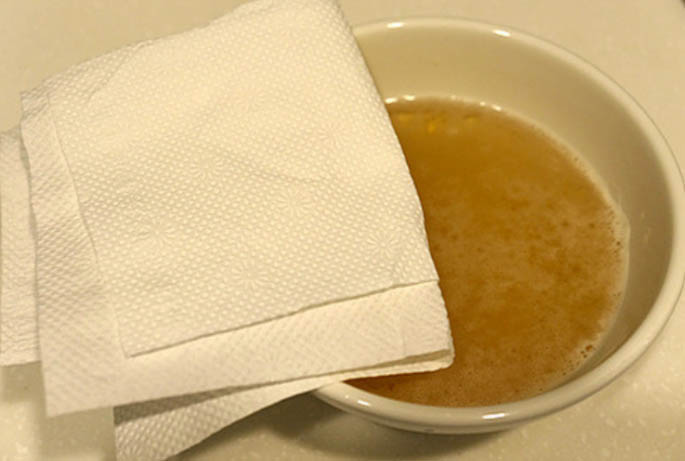 Làm sáng bạc bằng bia