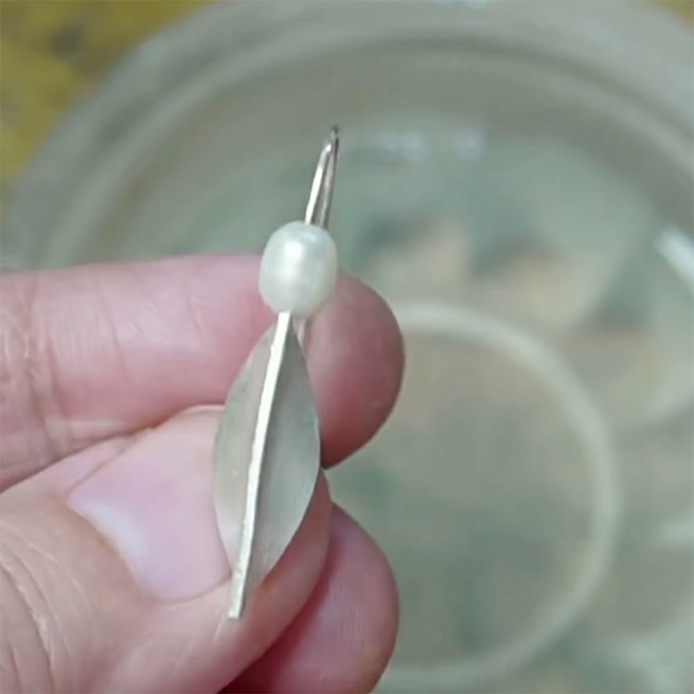 Làm sáng bạc bằng rượu